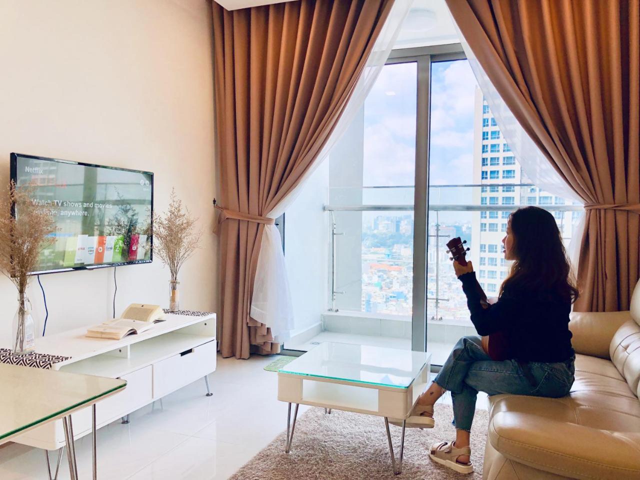 Travelaholic'S Homestay ホーチミン市 エクステリア 写真
