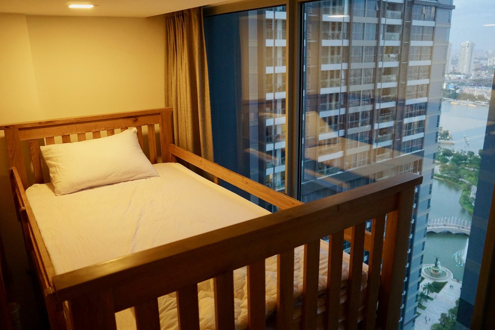Travelaholic'S Homestay ホーチミン市 エクステリア 写真